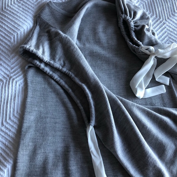 Dress - Picture 3 of 5